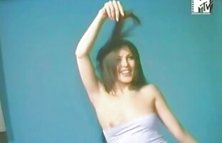 アナルポルノと官能的なブロンド 無料 女性 向け セックス 動画